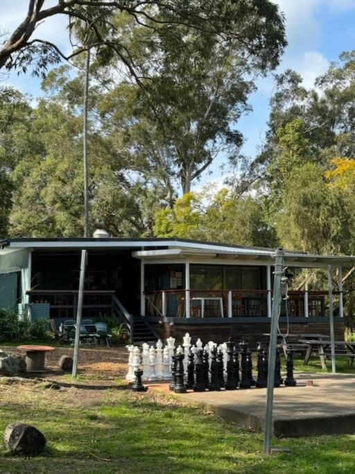 Dangar Beach Studio - Absolute Beach Front Villa Dangar Island Exterior photo